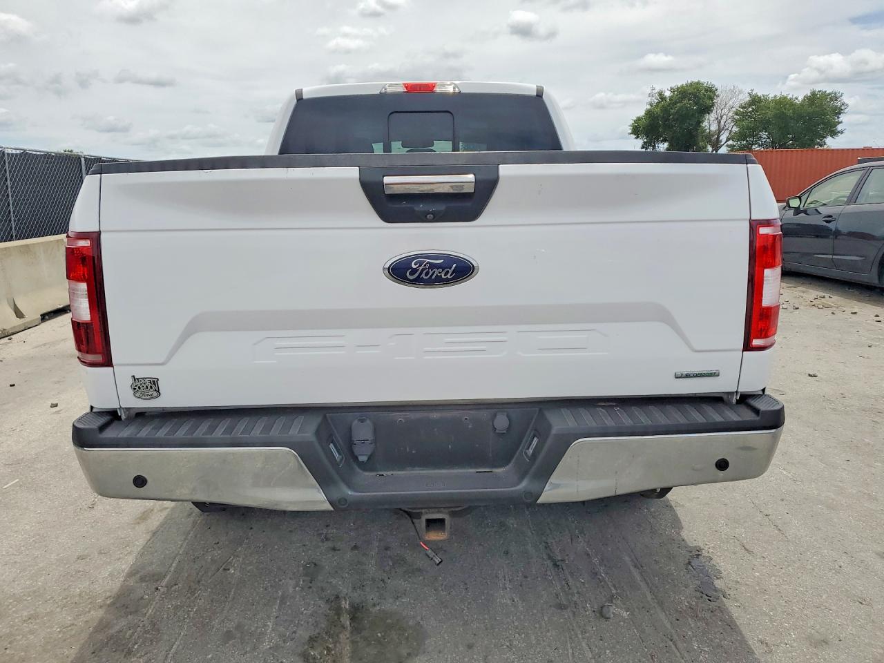 Ford F-150 Super Cab