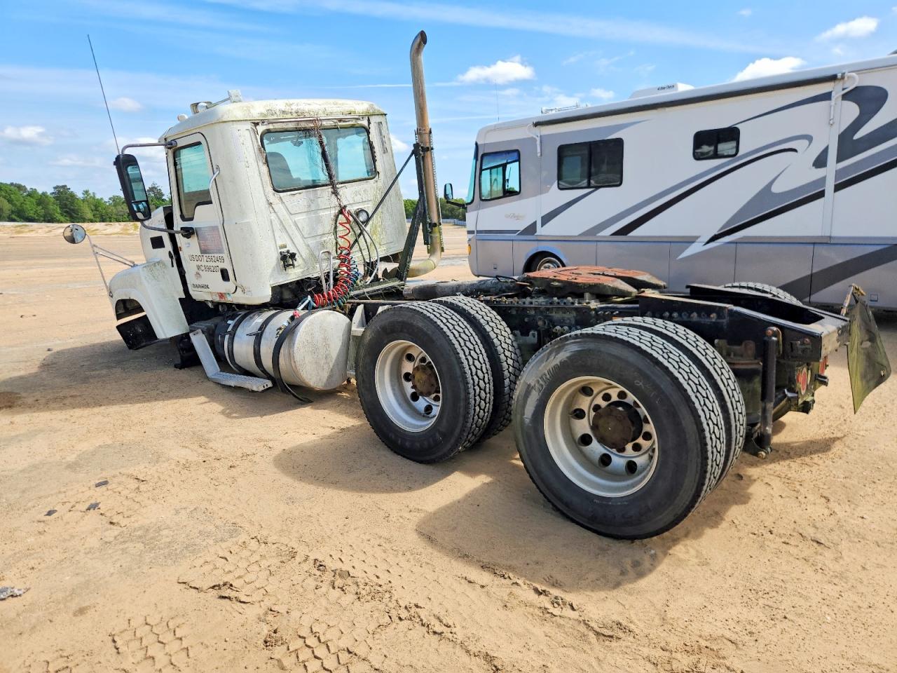 Mack 600 Chu600