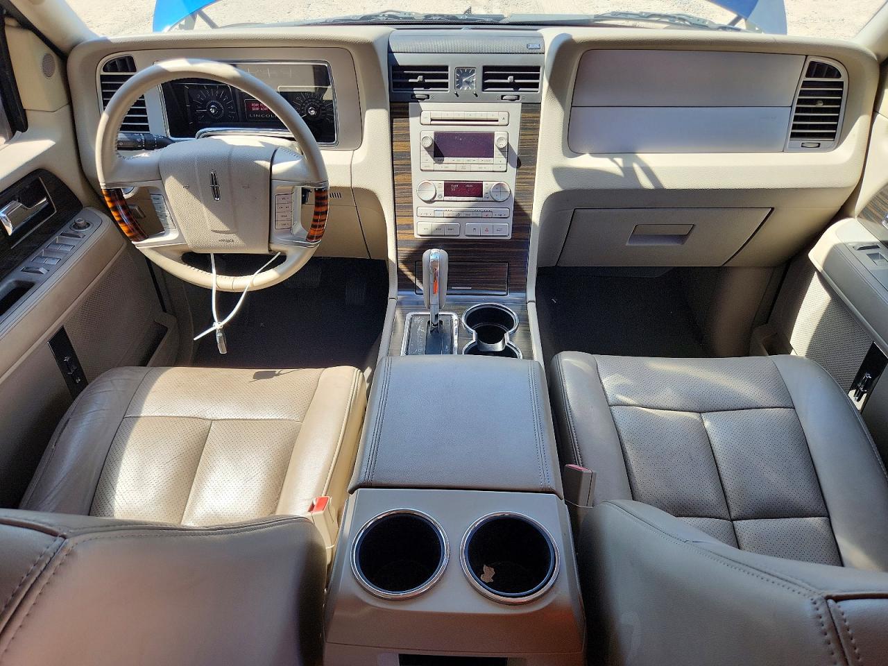 Lincoln Navigator
