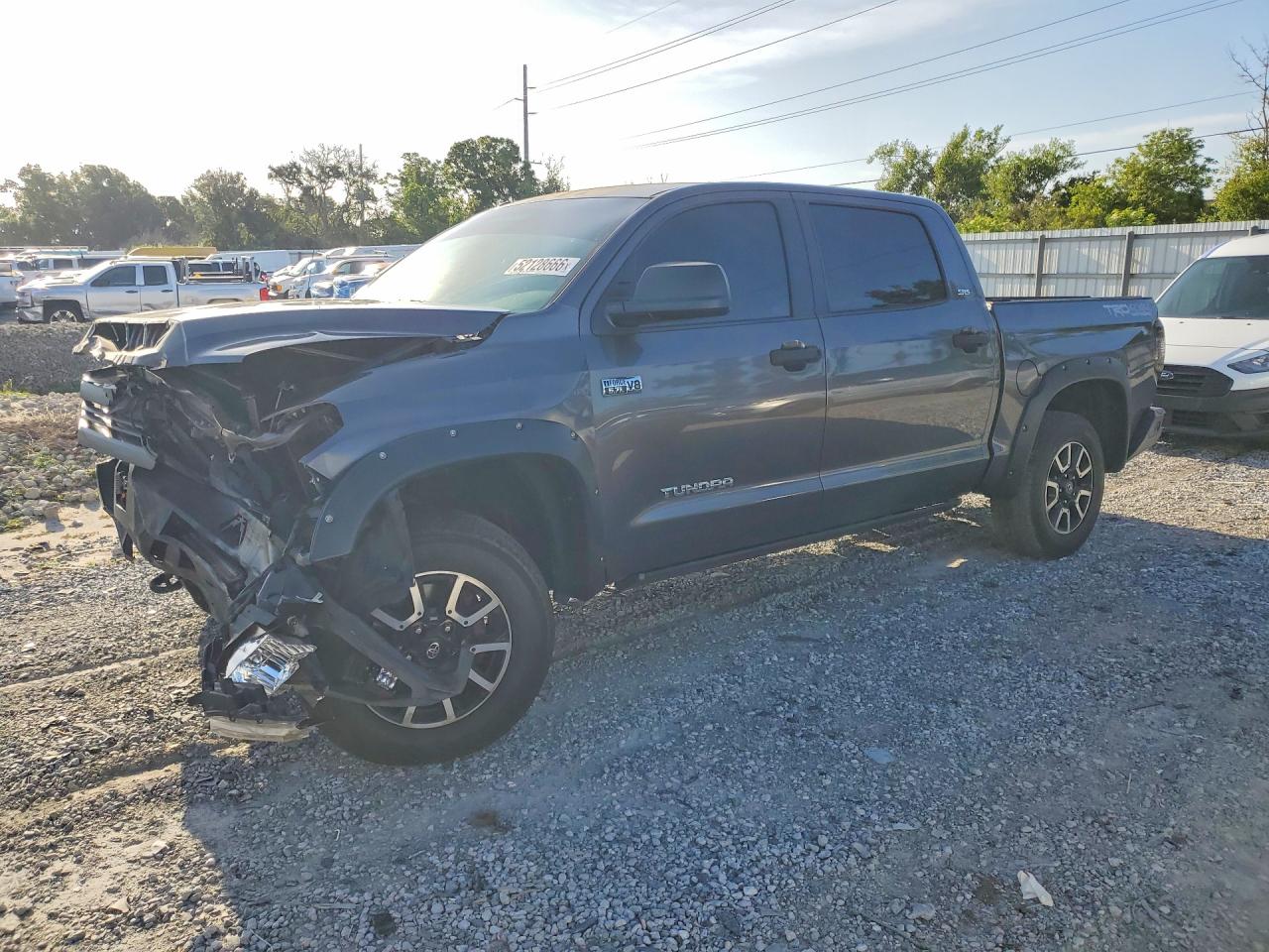 Salvage Toyota Tundra Image