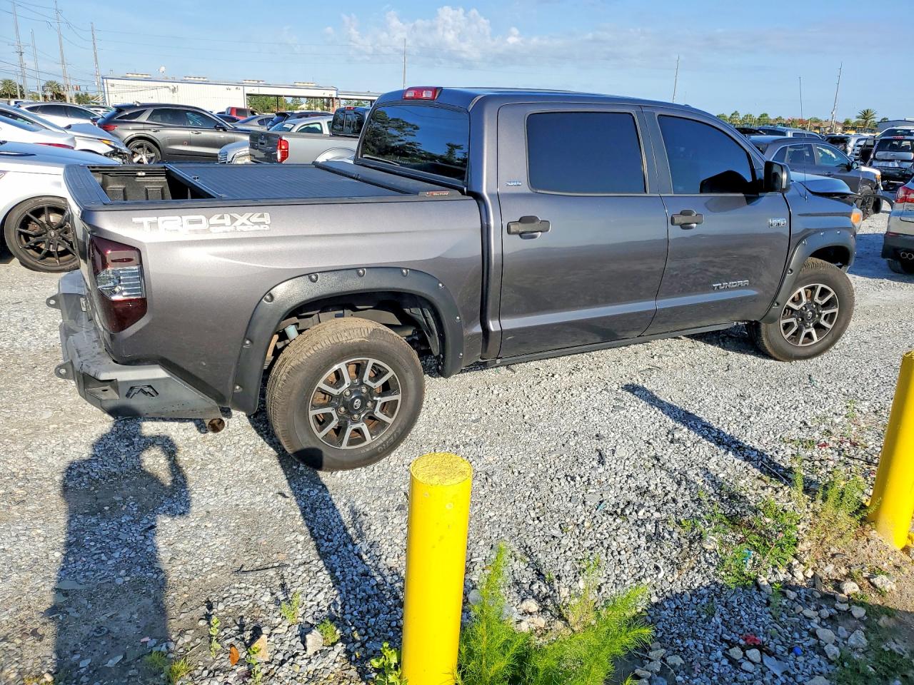 Toyota Tundra Sr5
