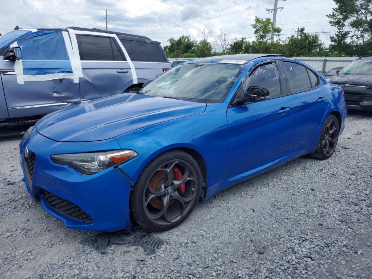Salvage Alfa Romeo Giulia Image