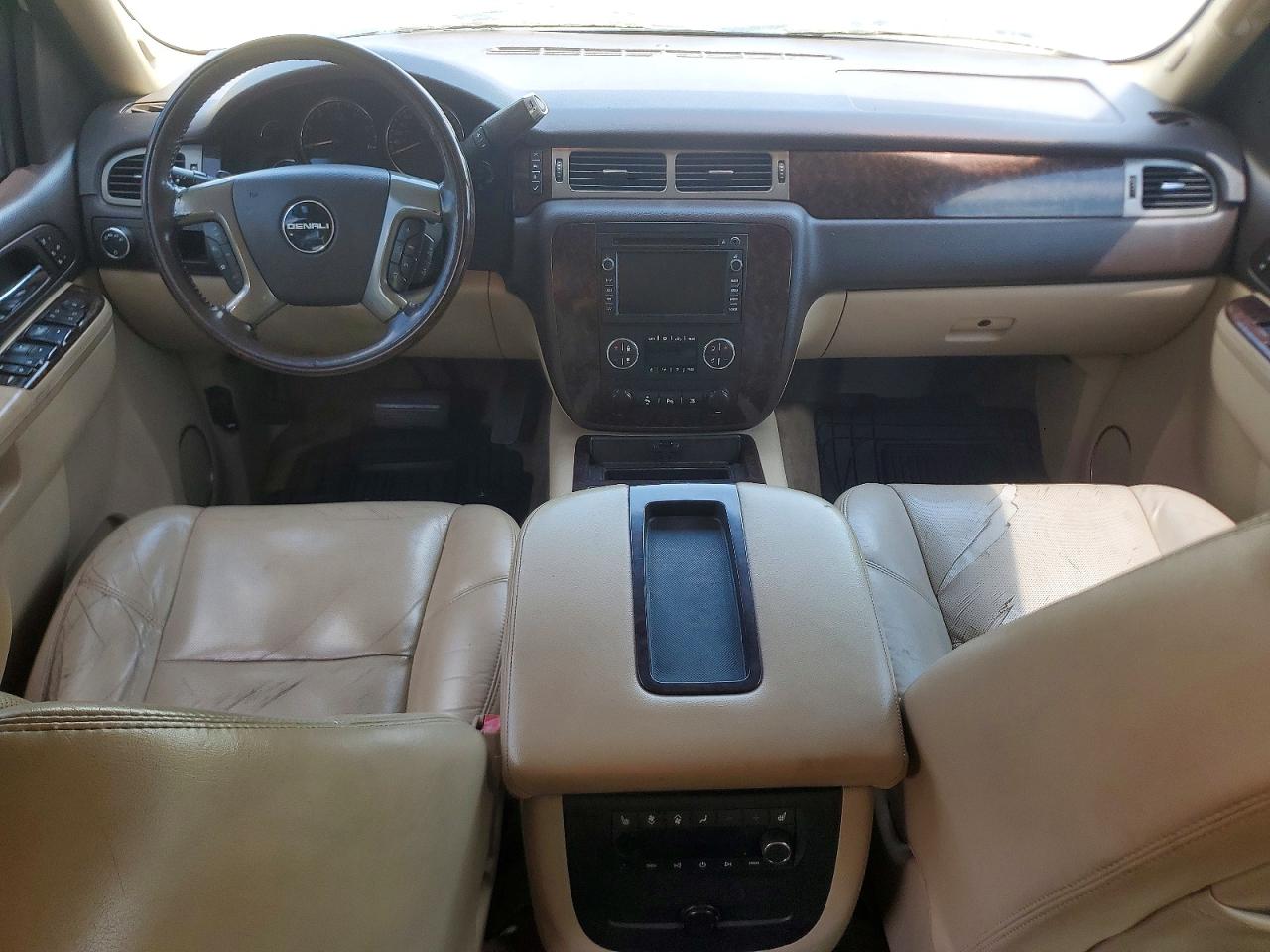 GMC Yukon Denali