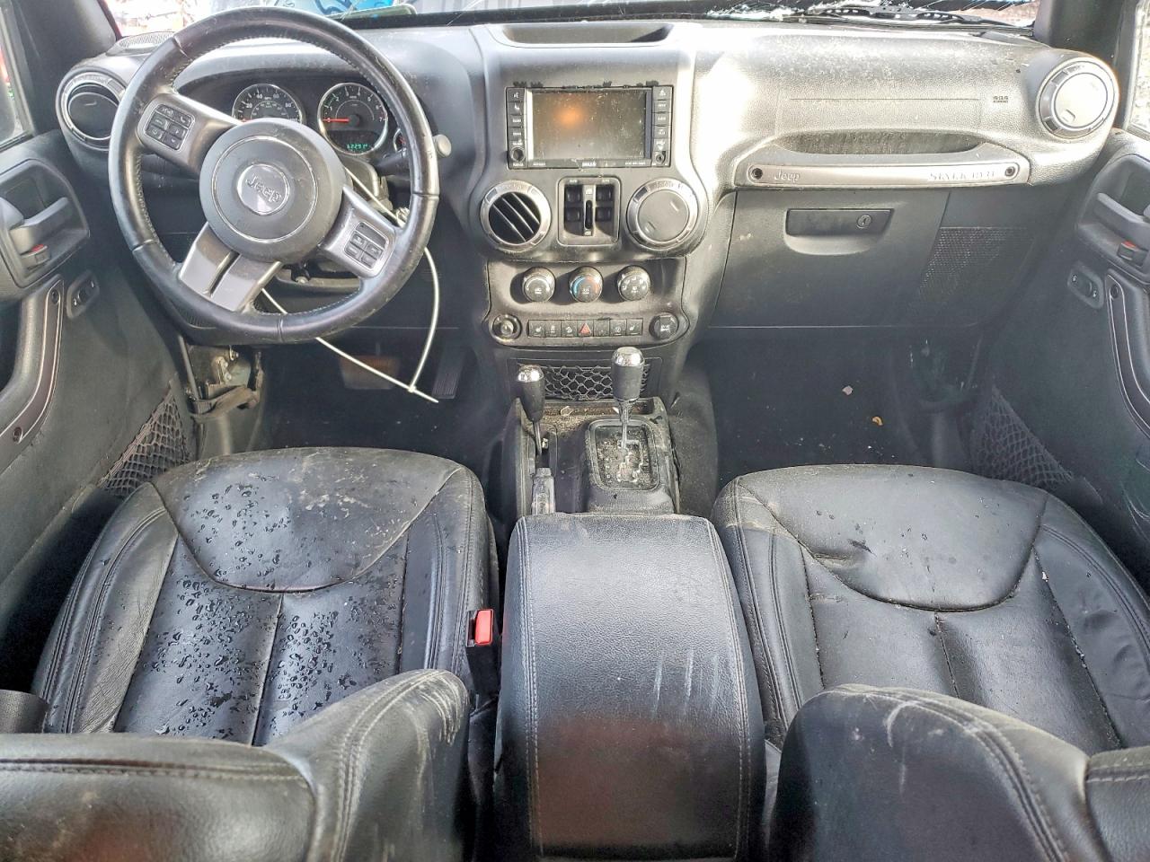 Jeep Wrangler Sahara