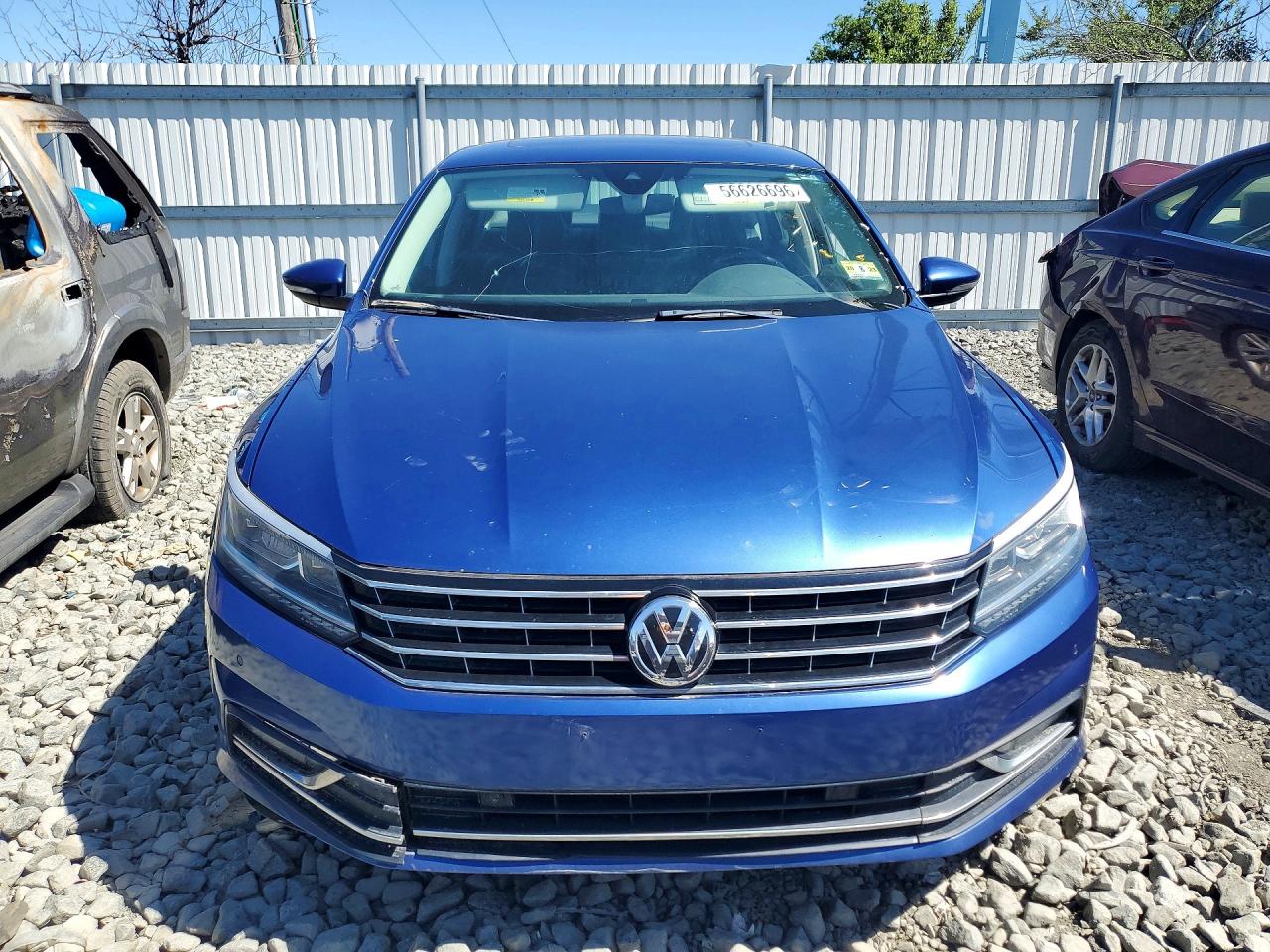 Volkswagen Passat Sel