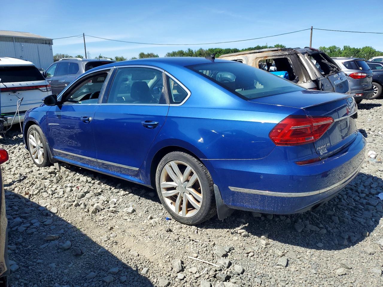 Volkswagen Passat Sel