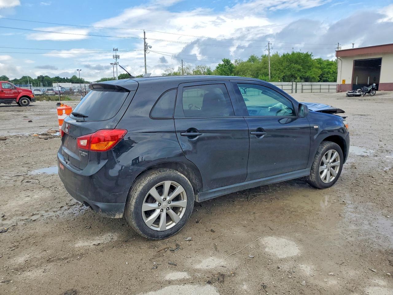 Mitsubishi Outlander Es