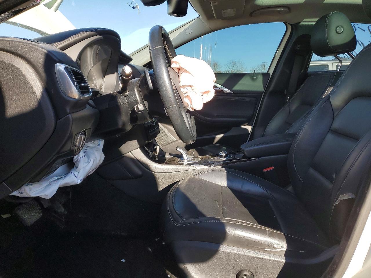INFINITI Qx Premium