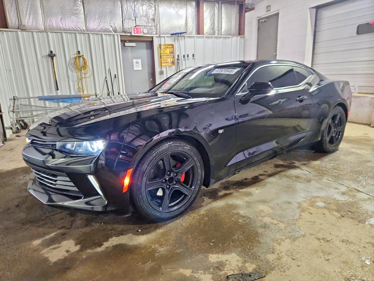 Salvage Chevrolet Camaro Image