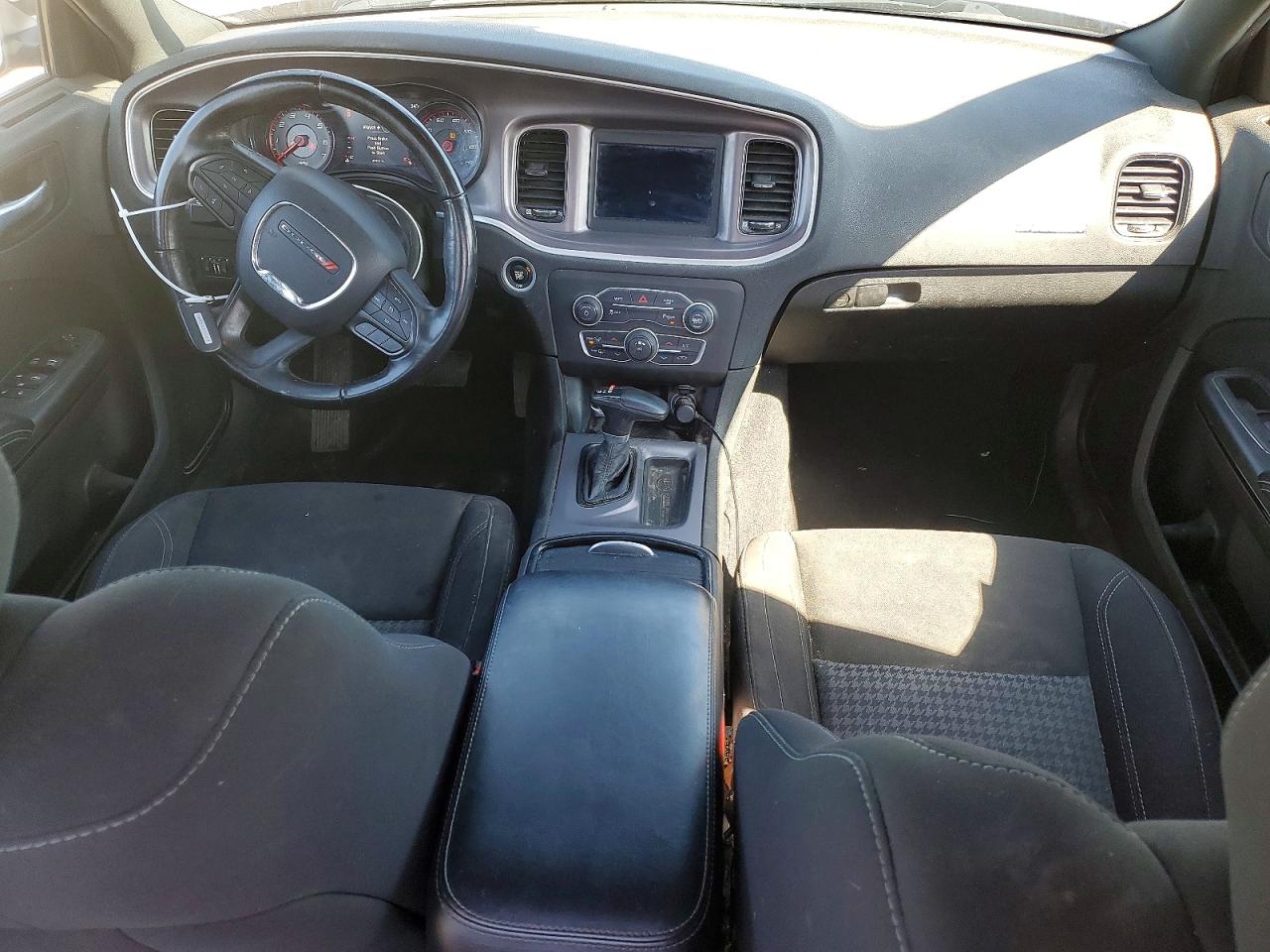 Dodge Charger Sxt
