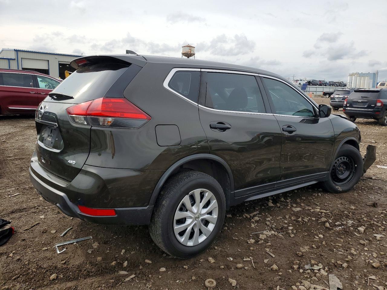 Nissan Rogue S