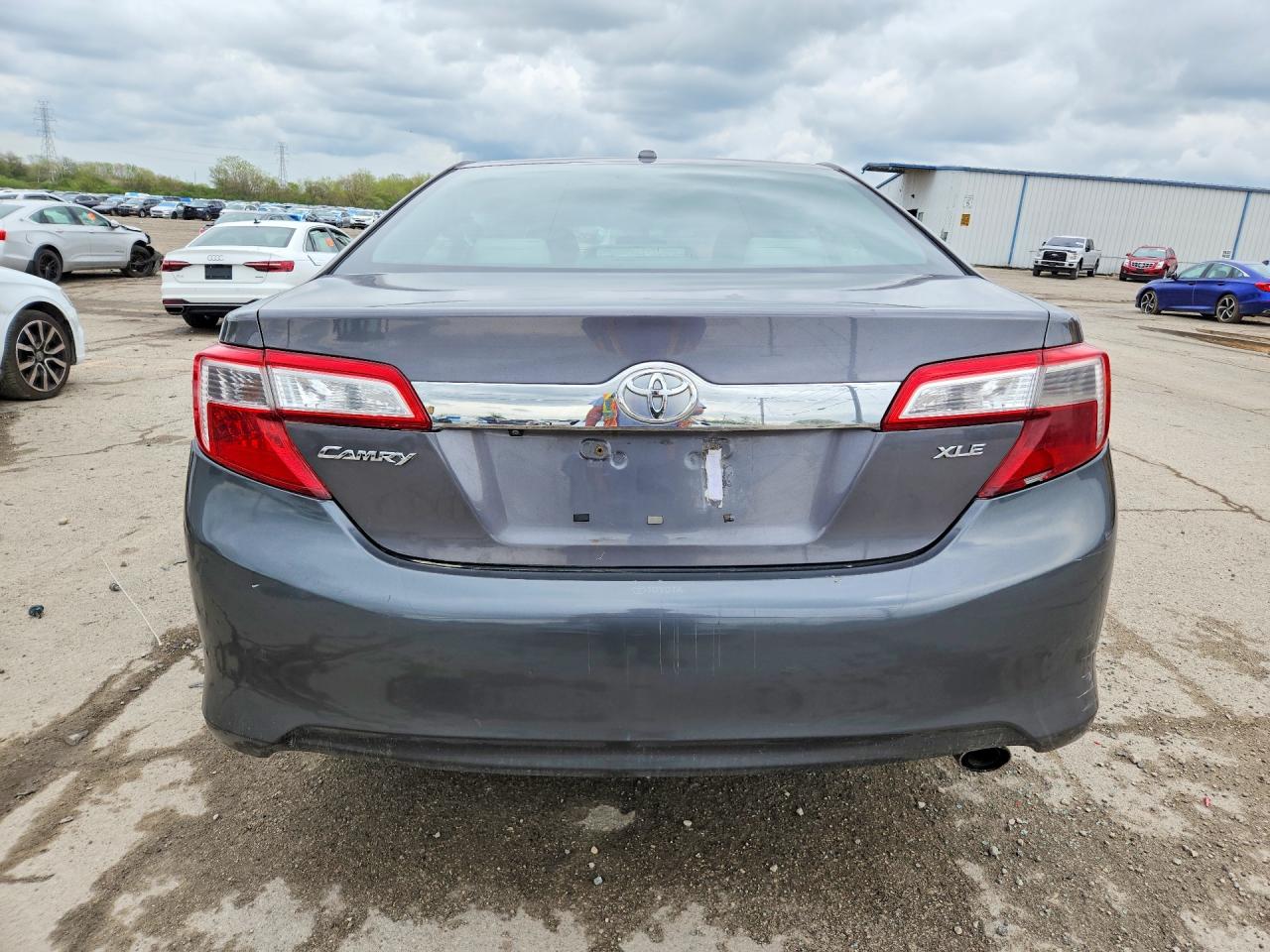 Toyota Camry Xle
