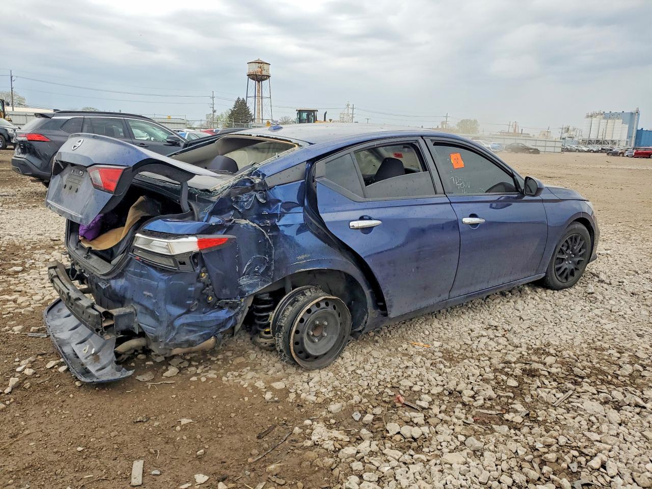 Nissan Altima S