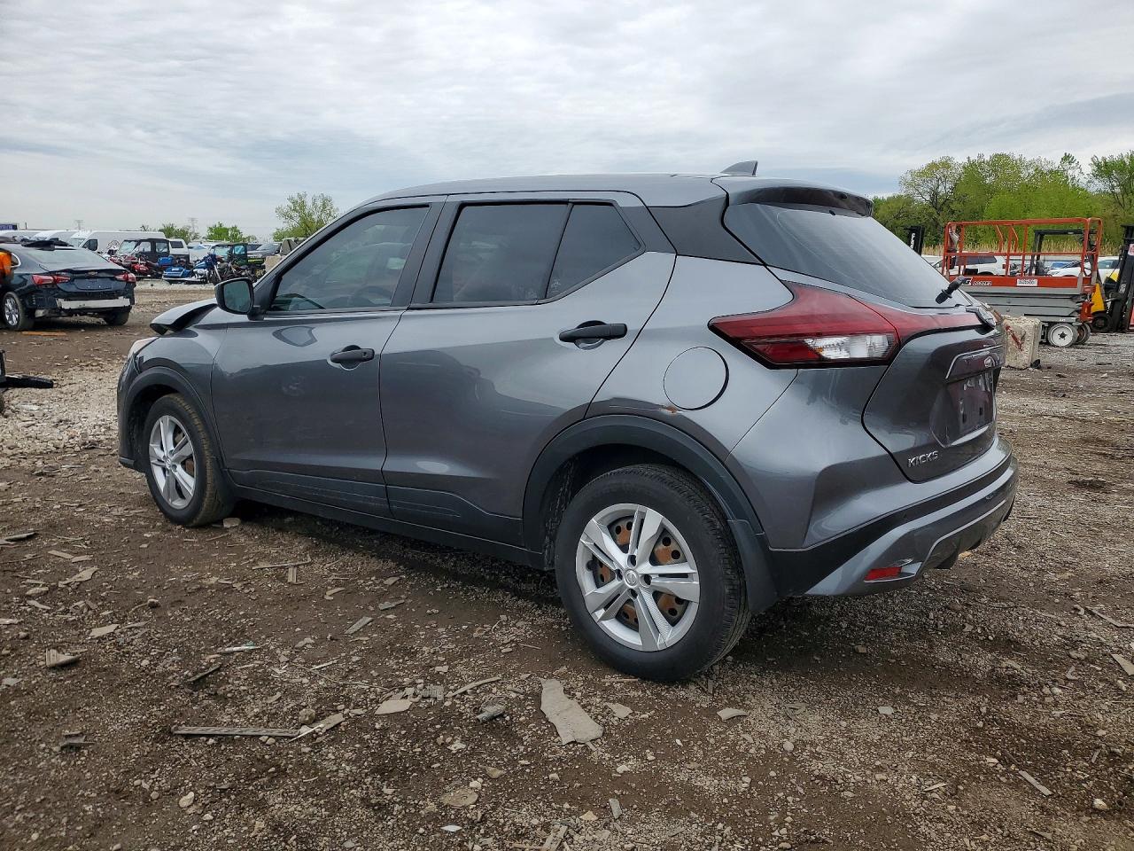 Nissan Kicks S