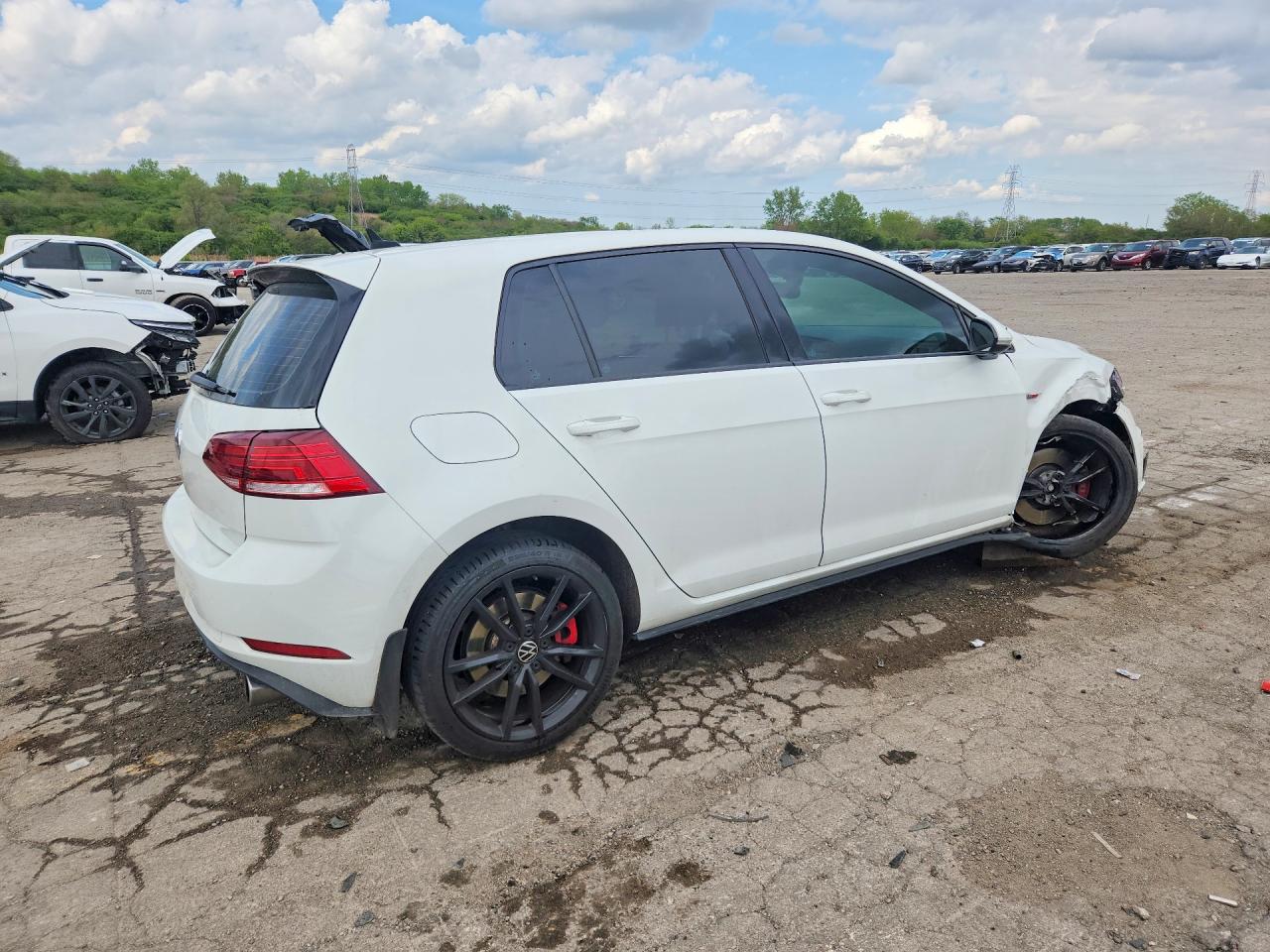 Volkswagen GTI S