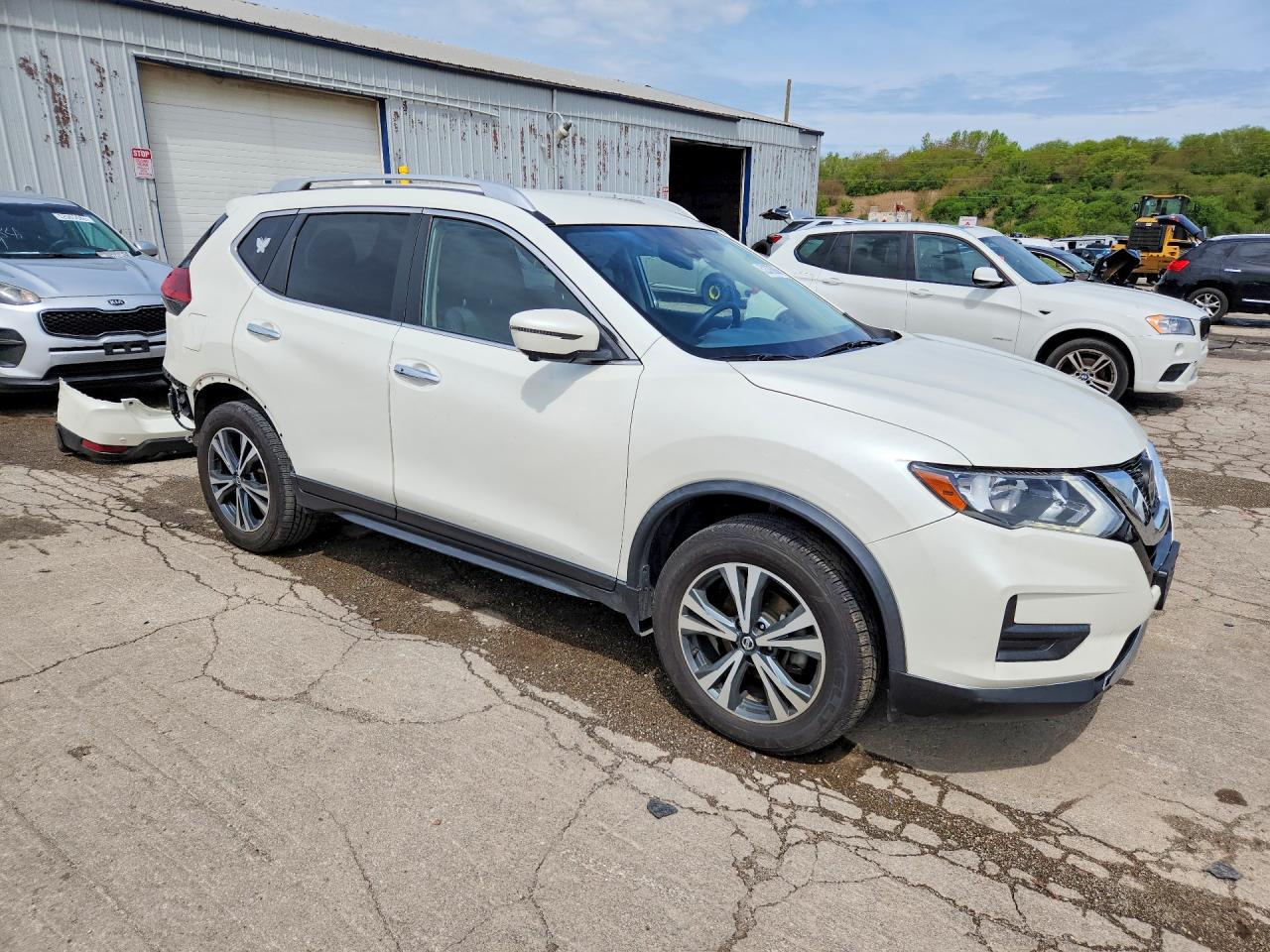 Nissan Rogue Sv