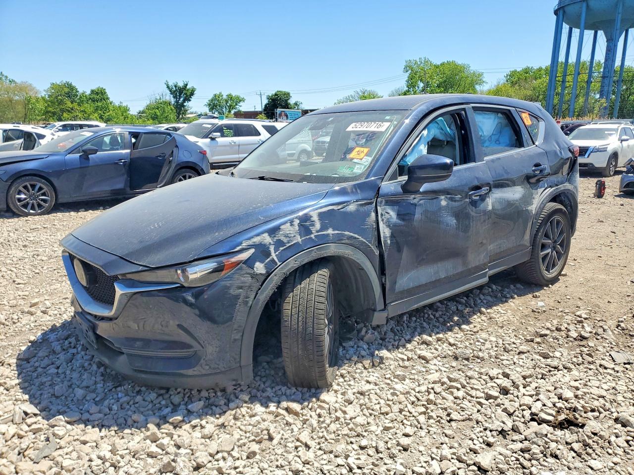 Salvage Mazda Cx Image