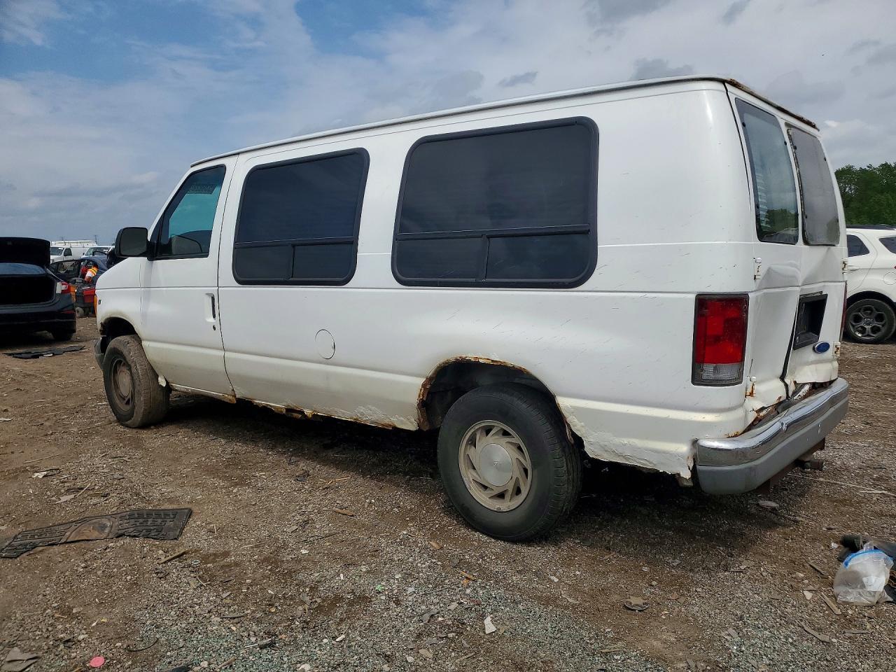 Ford Econoline E150 Van