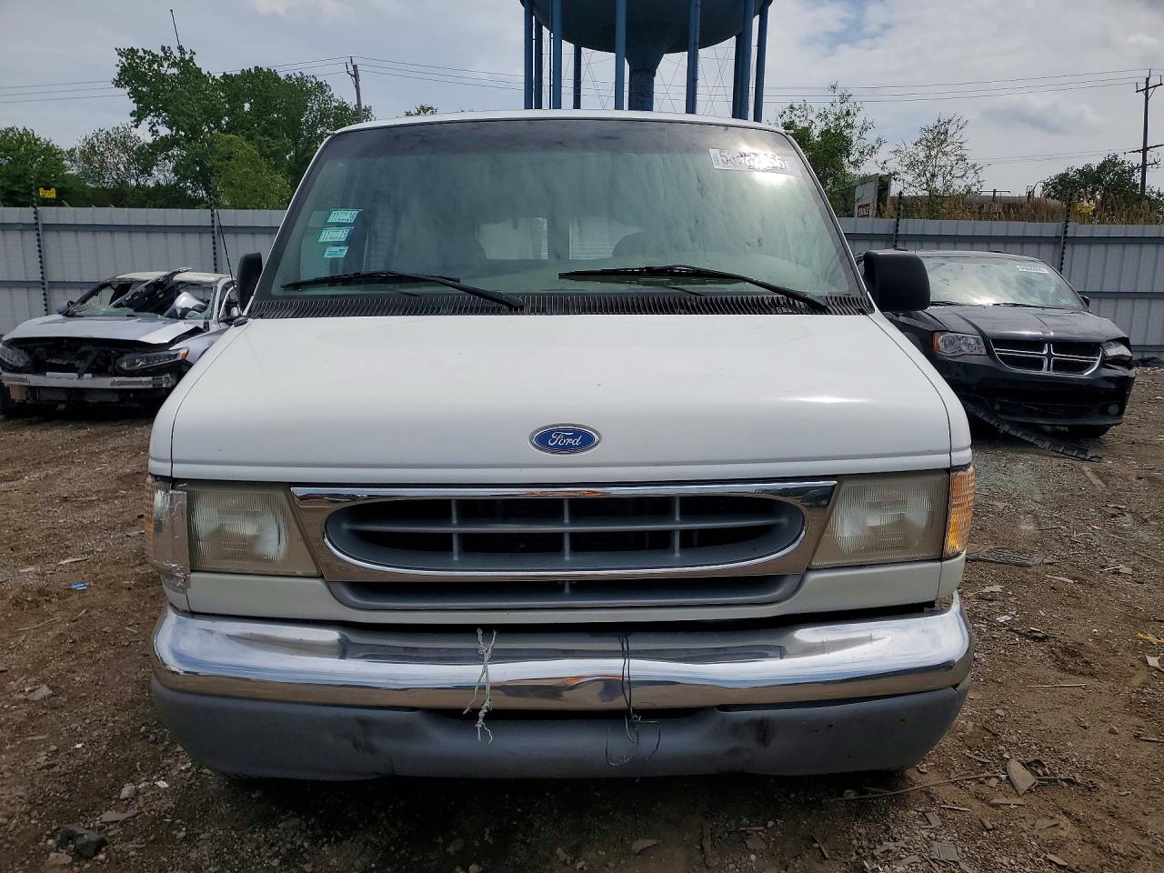 Ford Econoline E150 Van