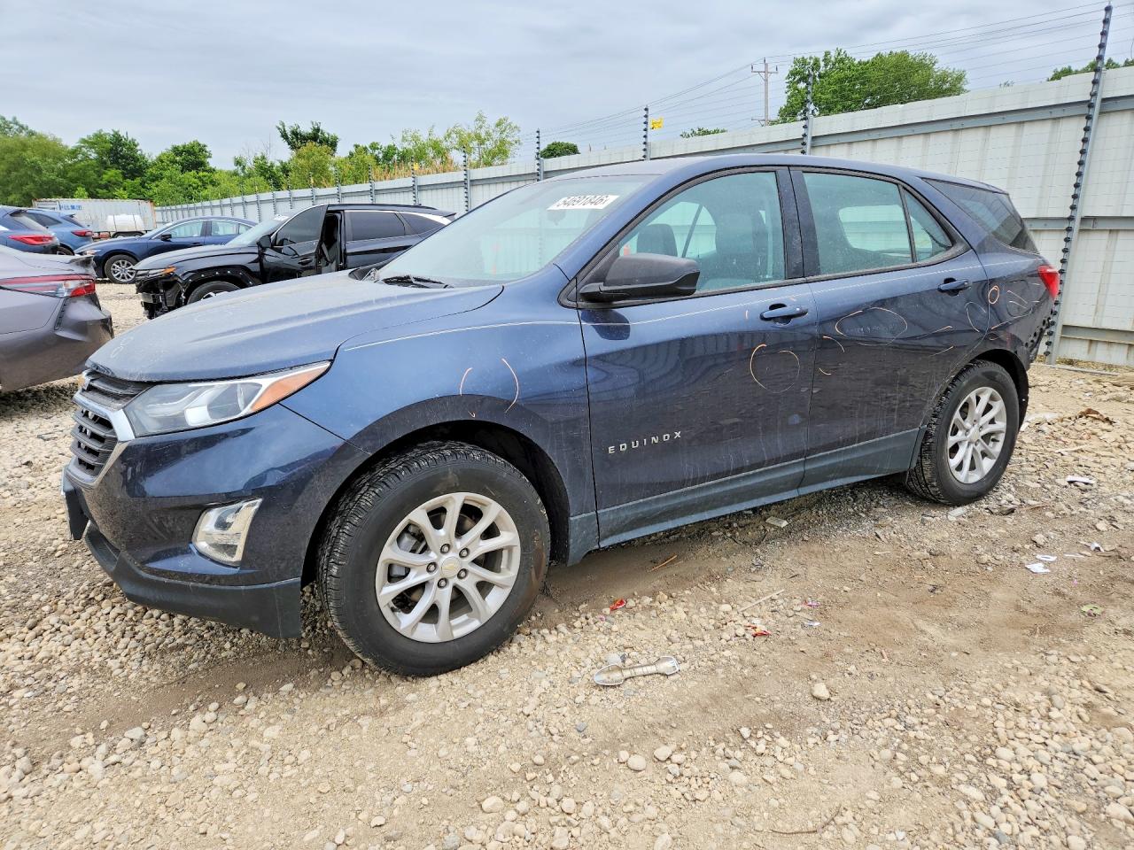 Salvage Chevrolet Equinox Image