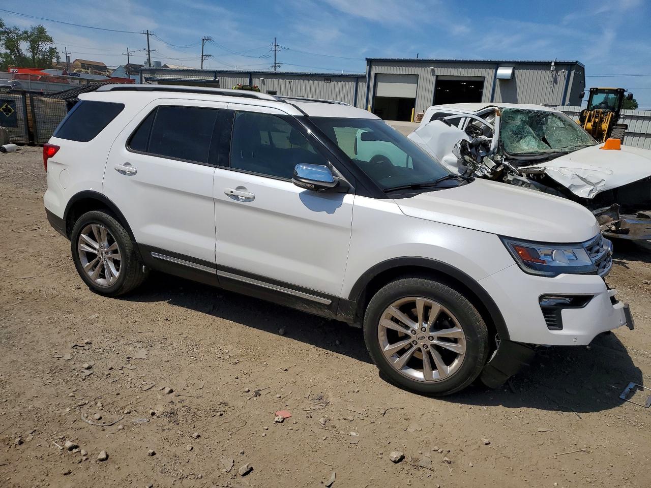 Ford Explorer Xlt