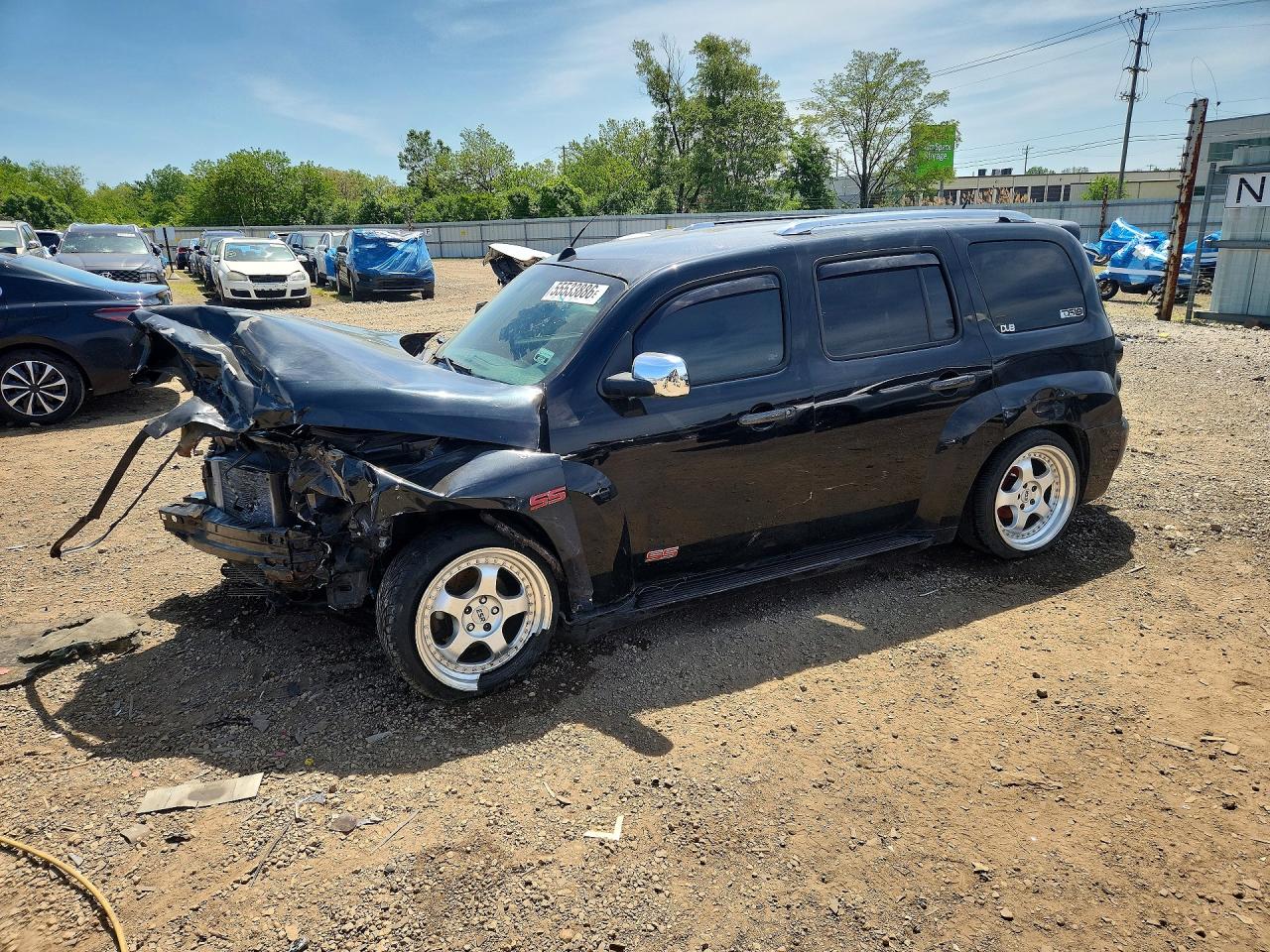 Salvage Chevrolet HHR Image
