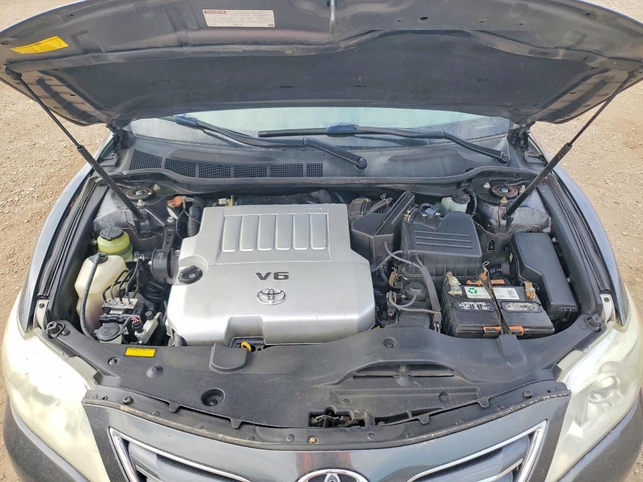 Toyota Camry Xle V6