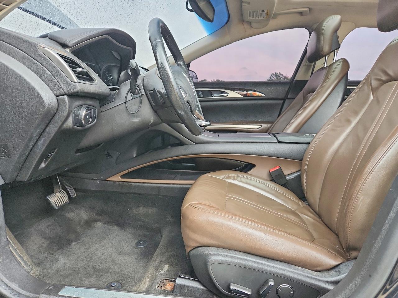 Lincoln MKZ