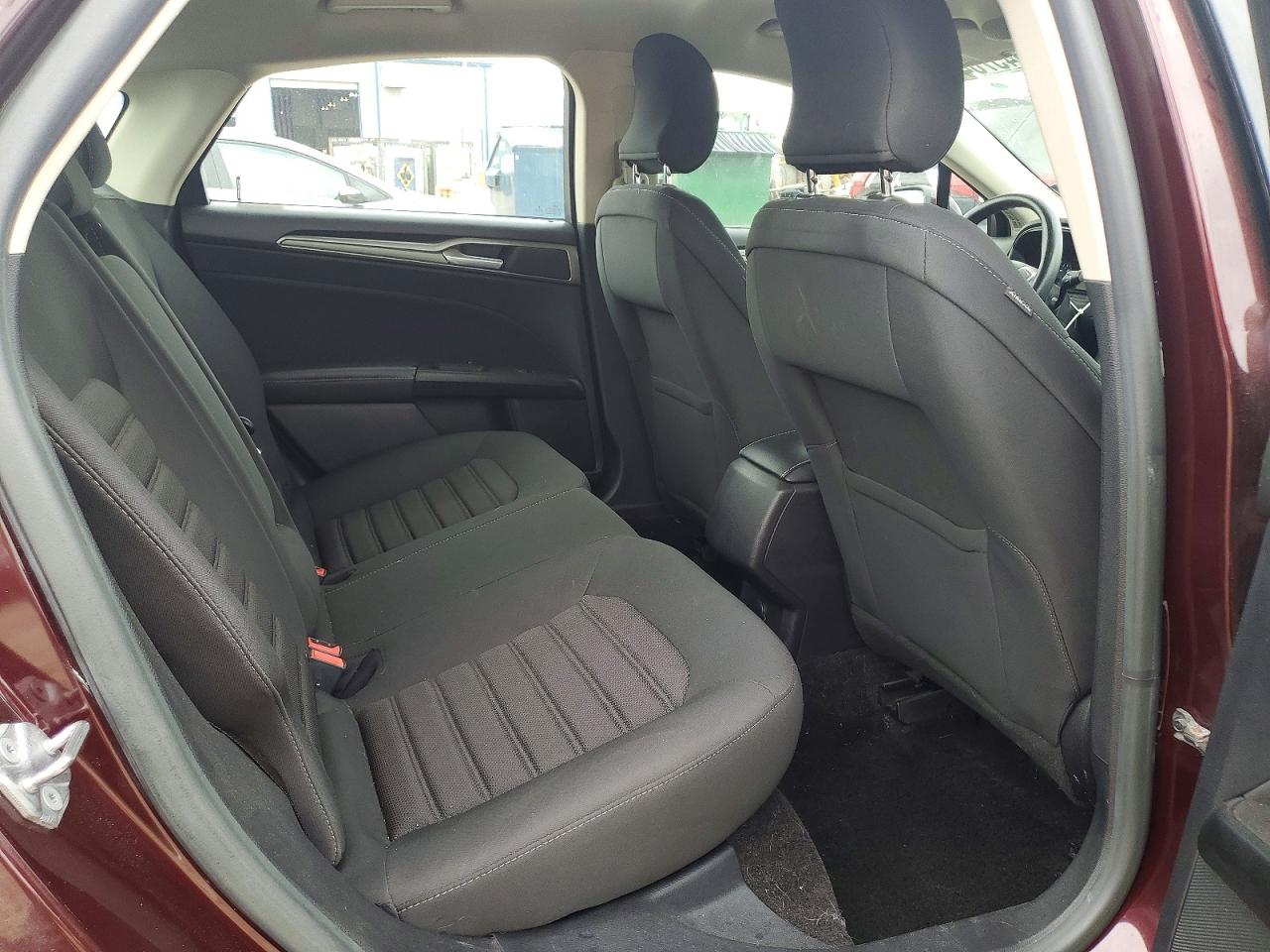 Ford Fusion Se