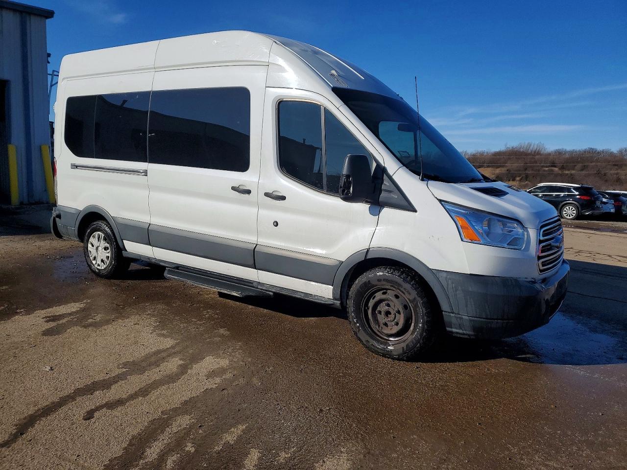 Ford Transit T-350