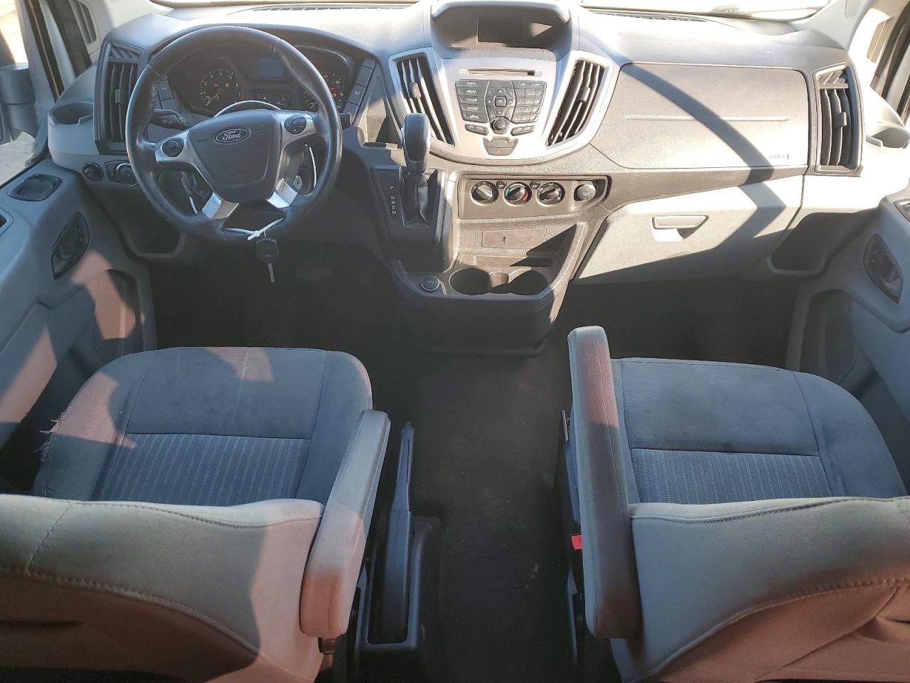Ford Transit T-350