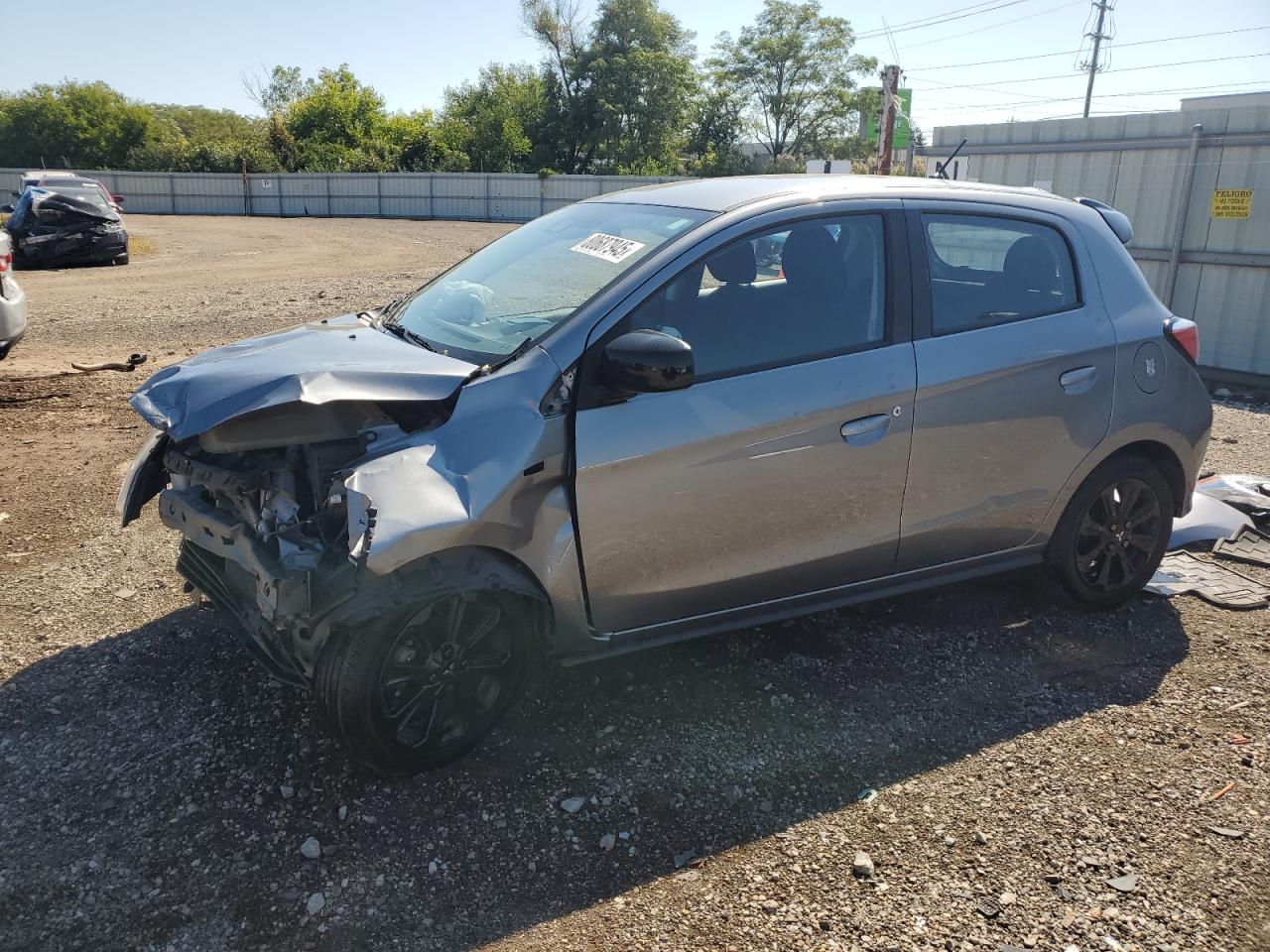Salvage Mitsubishi Mirage Image