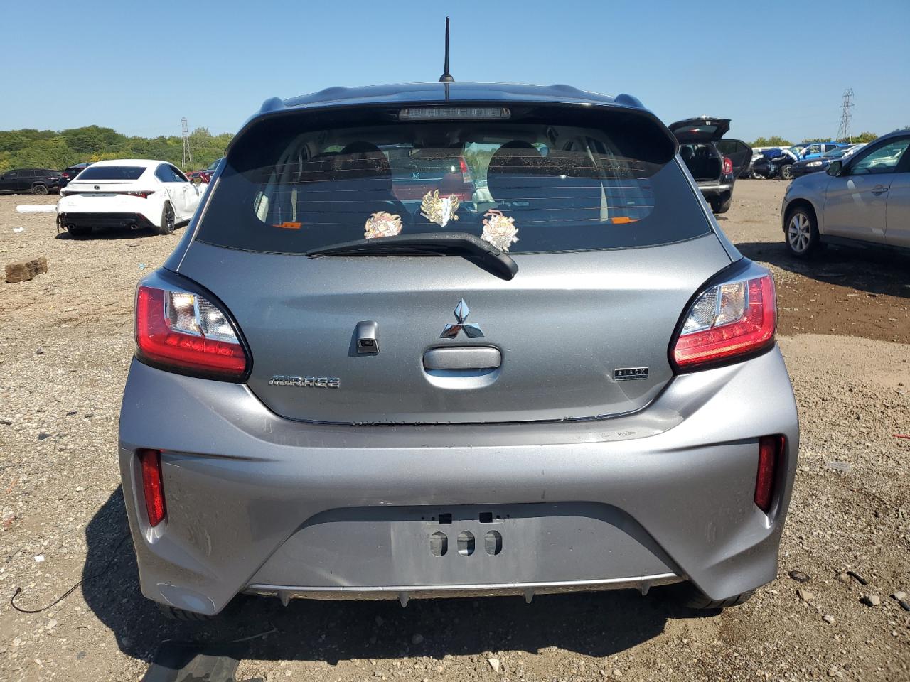 Mitsubishi Mirage Se