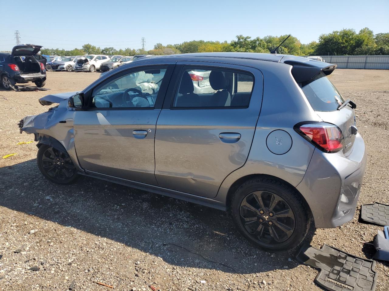 Mitsubishi Mirage Se