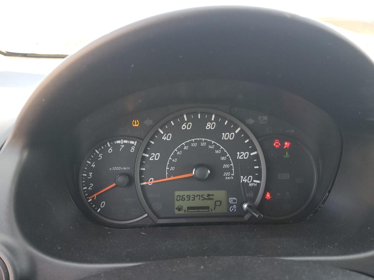 Mitsubishi Mirage Se
