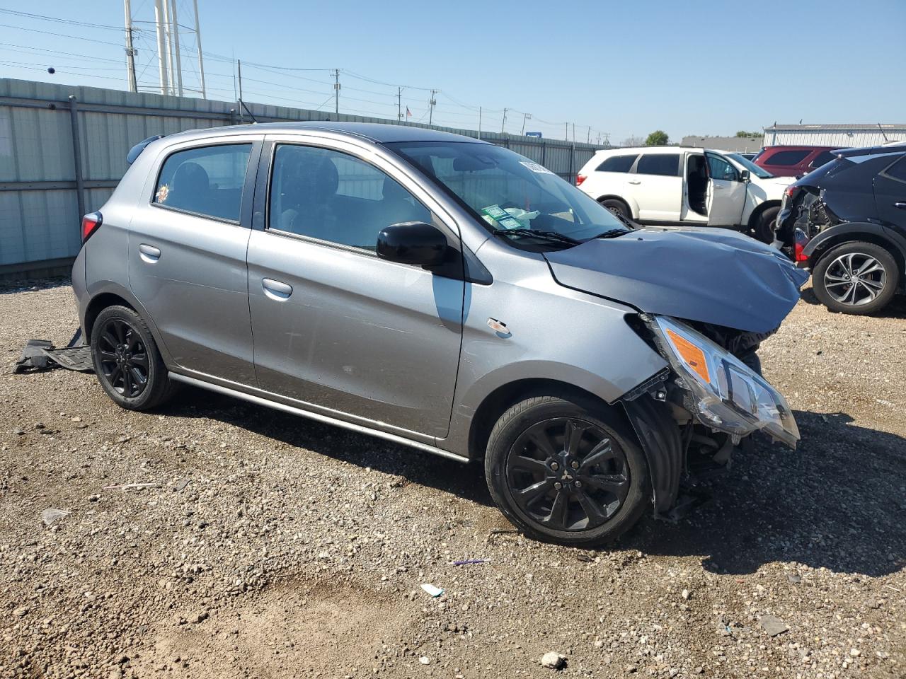 Mitsubishi Mirage Se
