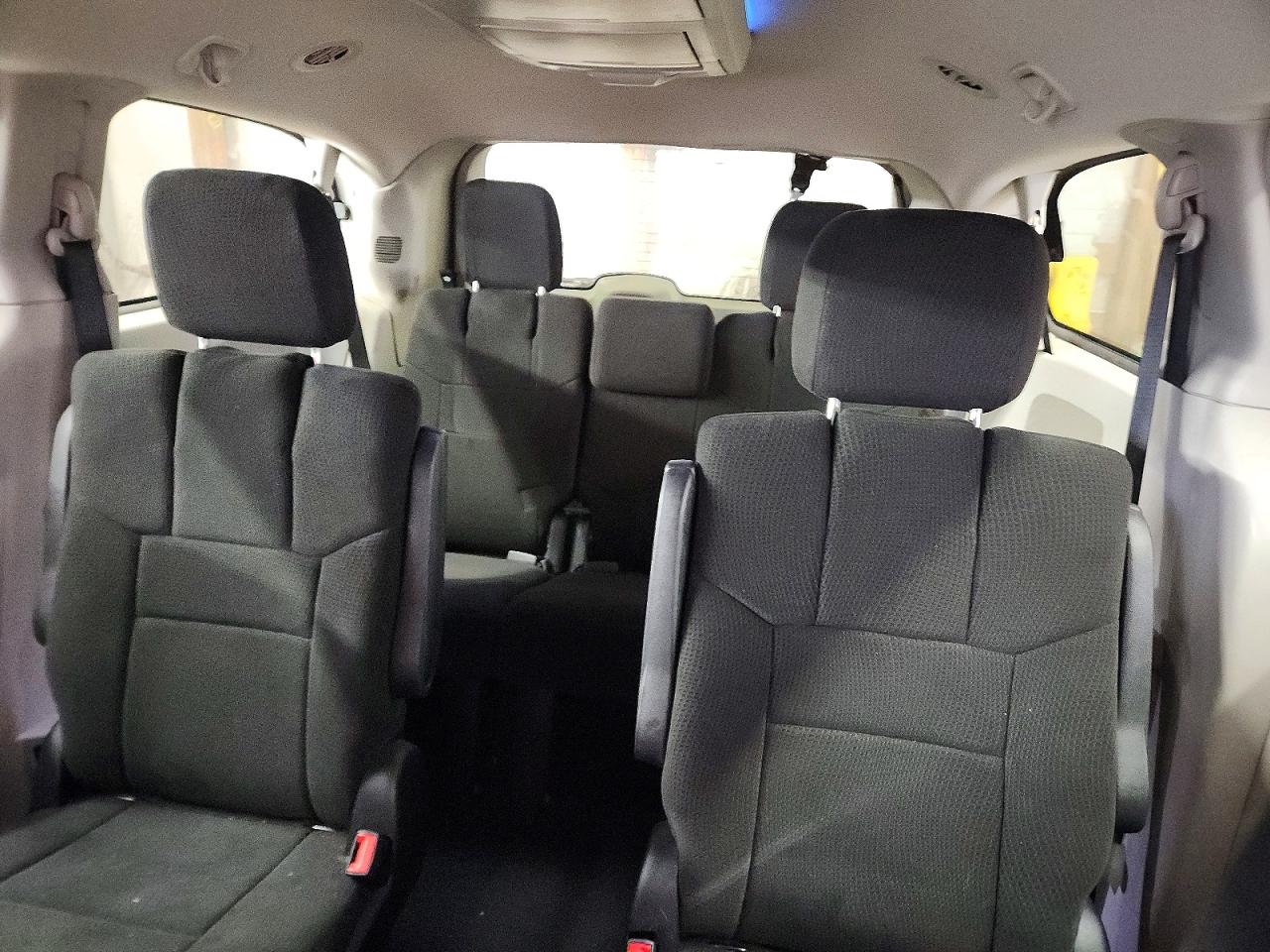 Dodge Caravan Crew