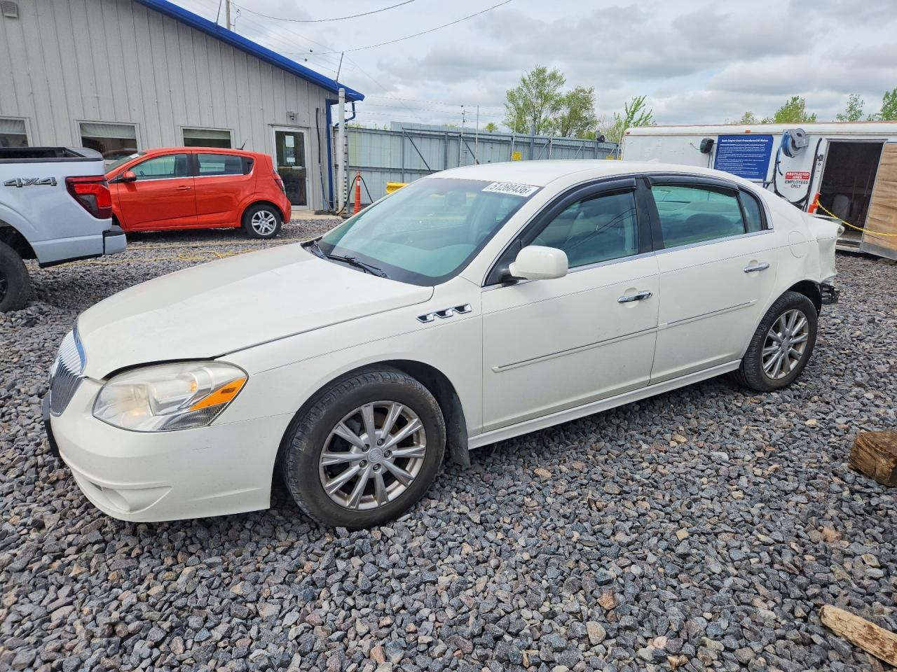 Salvage Buick Lucerne Image