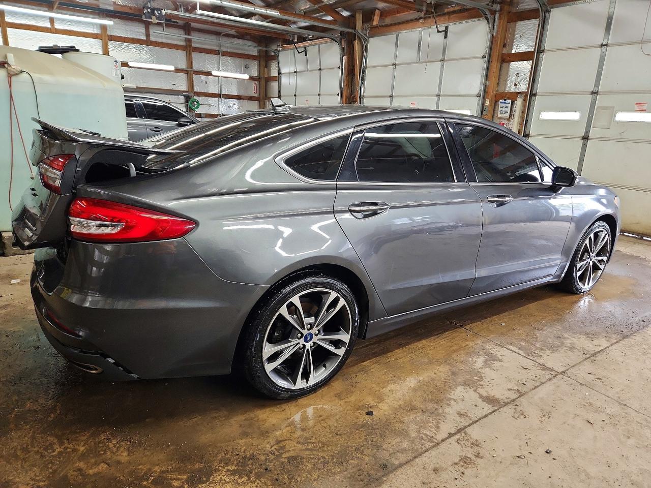 Ford Fusion Titanium