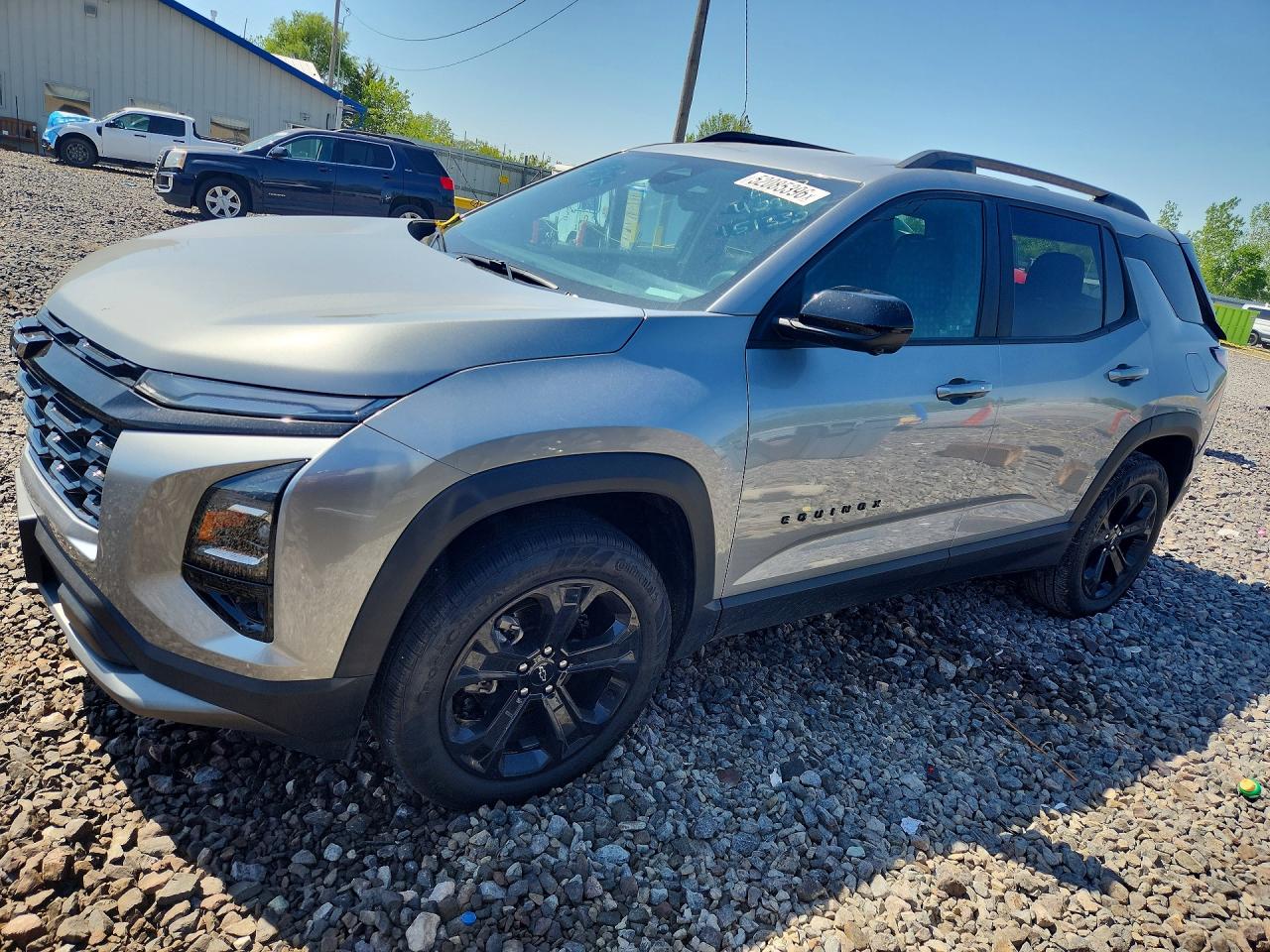 Salvage Chevrolet Equinox Image
