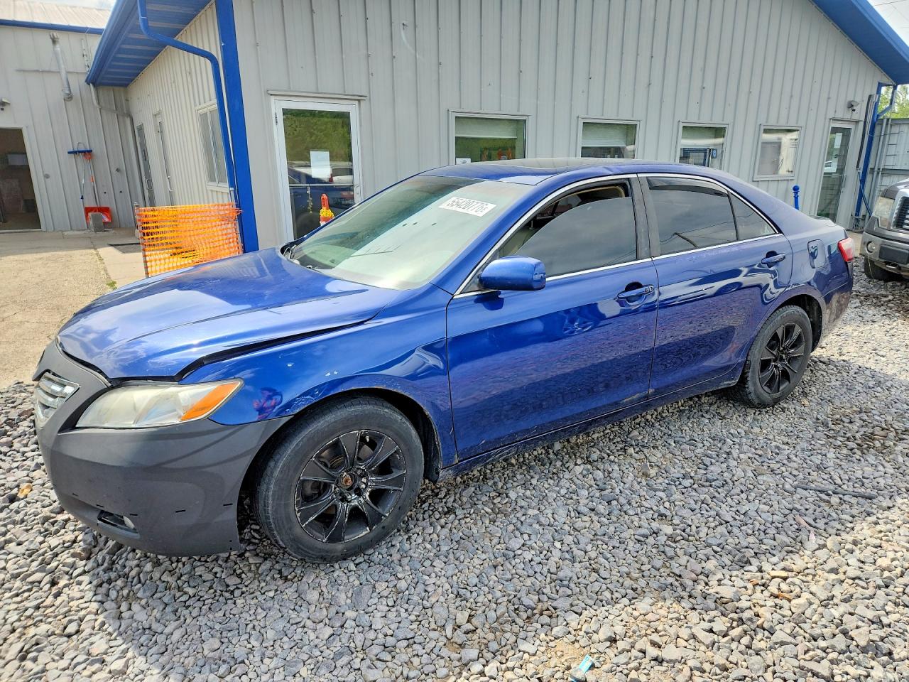 Salvage Toyota Camry Image