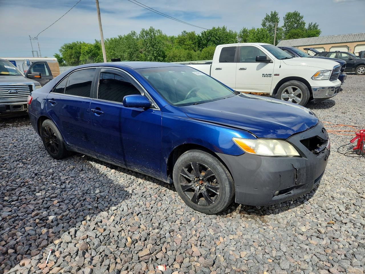 Toyota Camry Xle V6