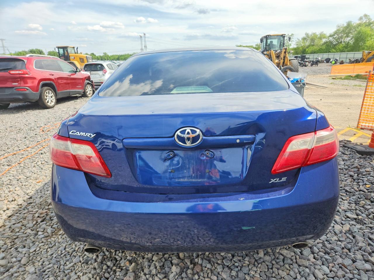 Toyota Camry Xle V6