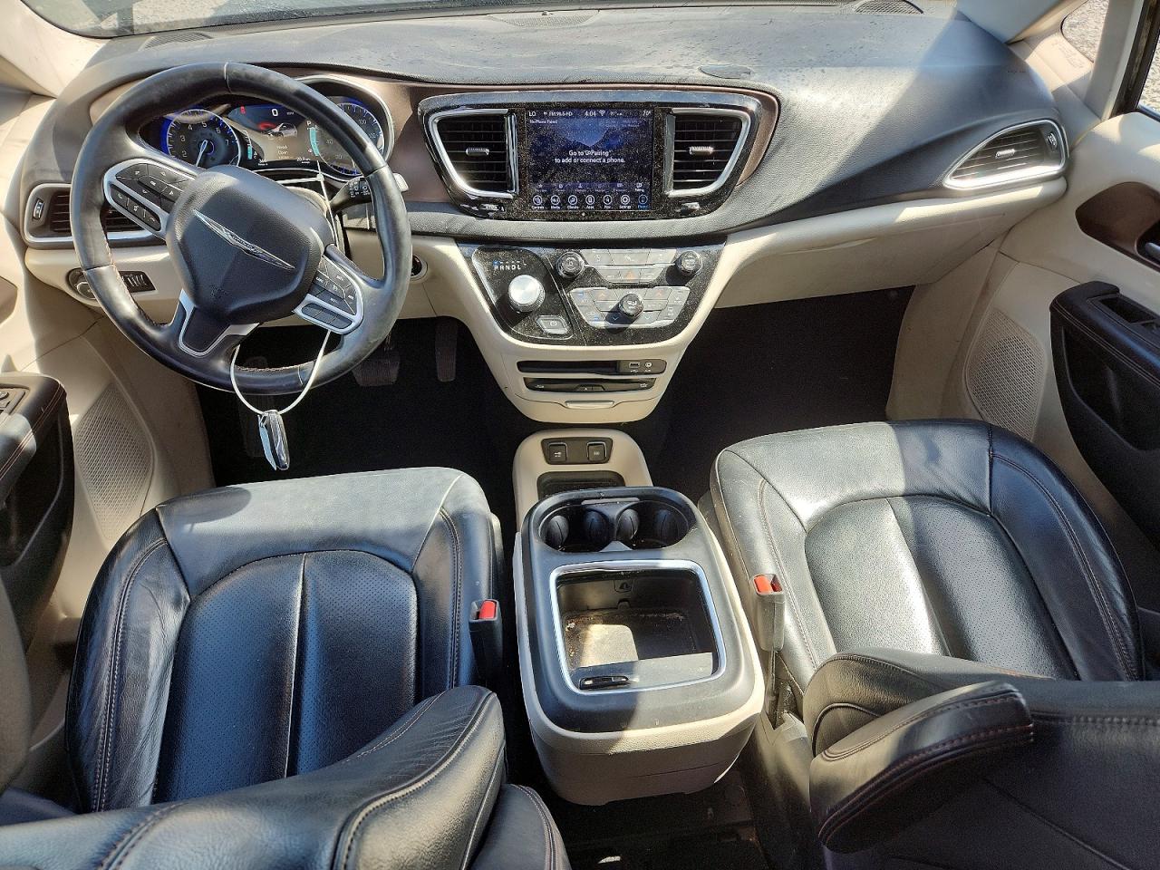 Chrysler Pacifica Touring L Plus