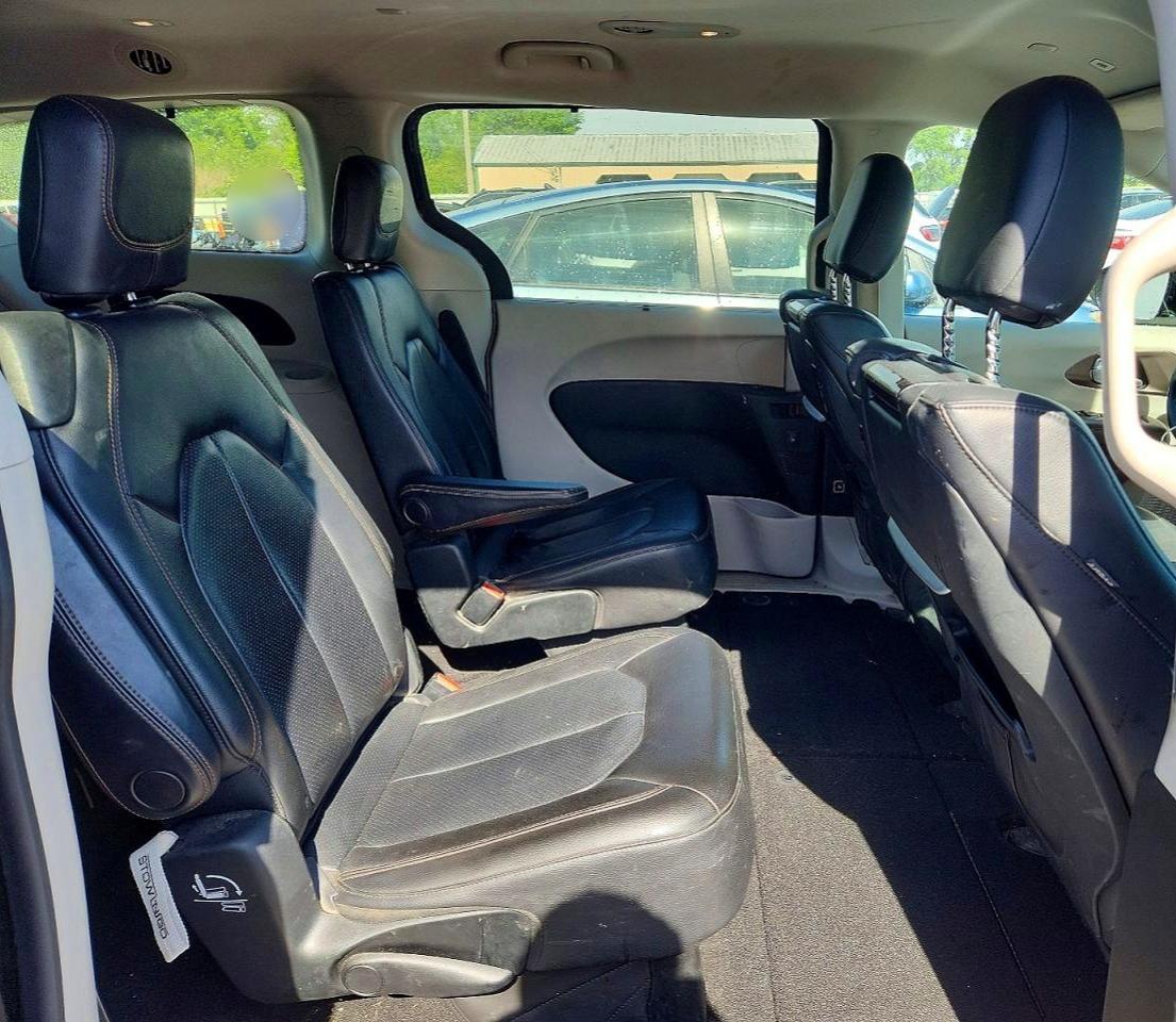 Chrysler Pacifica Touring L Plus