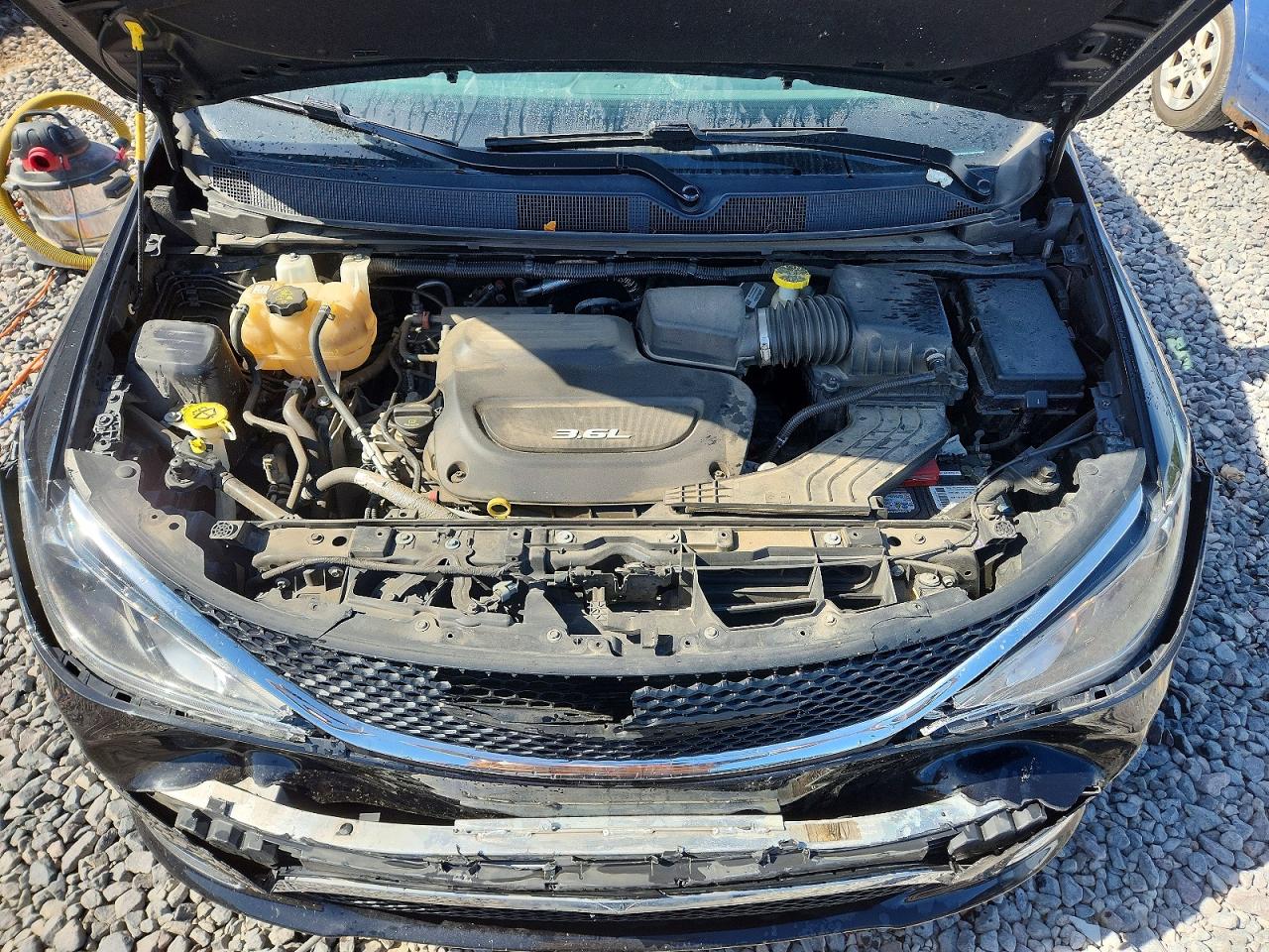 Chrysler Pacifica Touring L Plus