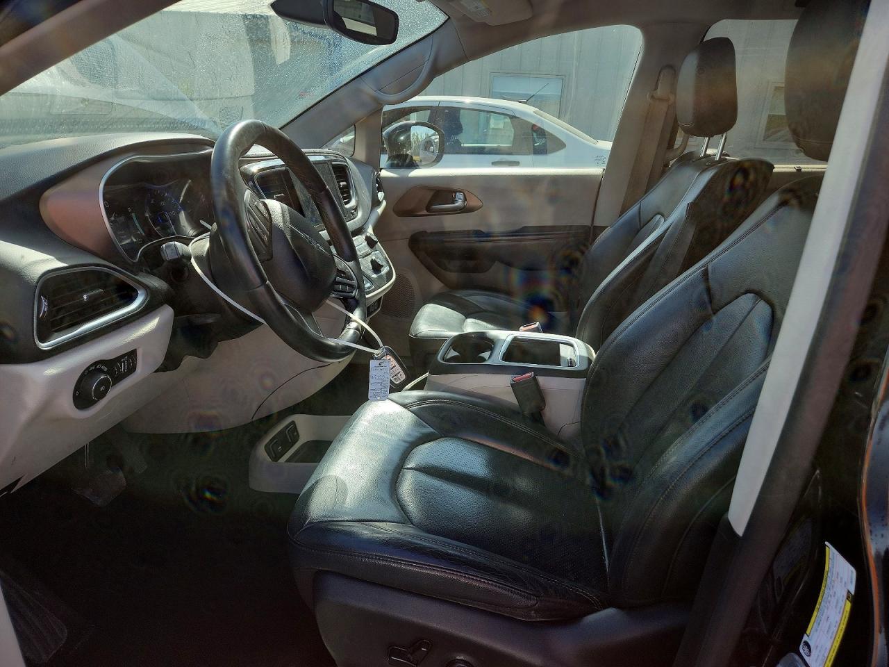Chrysler Pacifica Touring L Plus