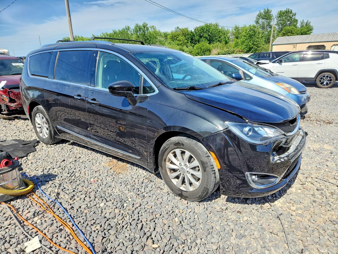 Chrysler Pacifica Touring L Plus