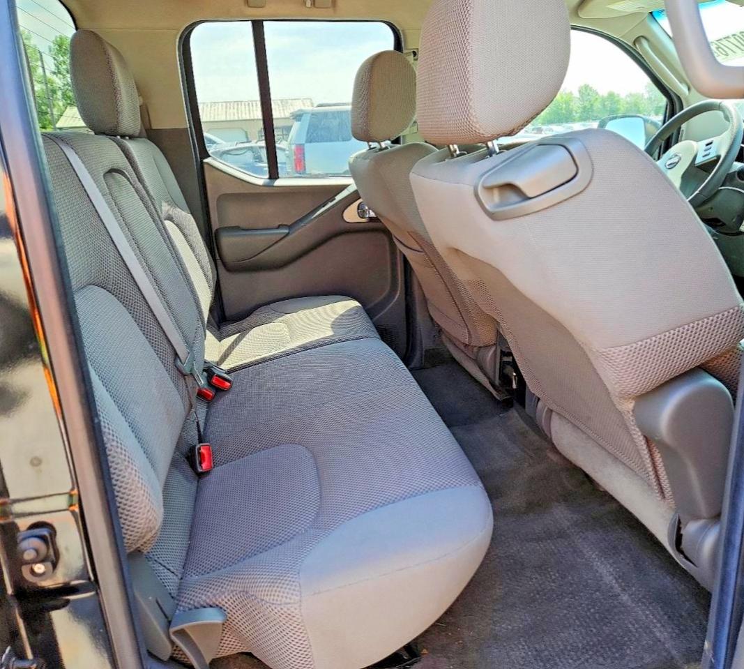Nissan Frontier Se