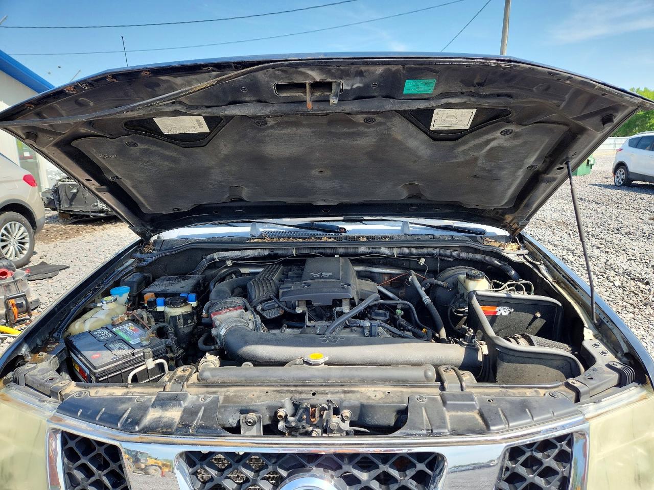 Nissan Frontier Se